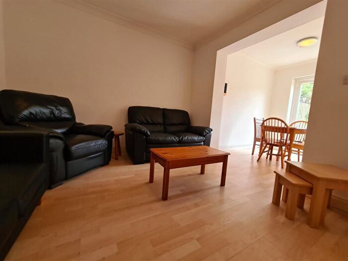 5 Bedroom House To Rent In Nuttings Road, Cambridge, CB1