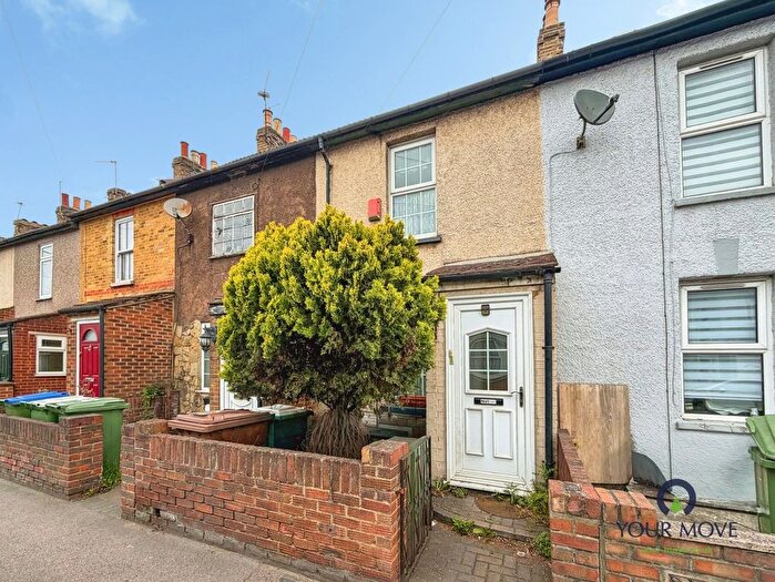 2 Bedroom Terraced House For Sale In Manor Road, Erith, DA8