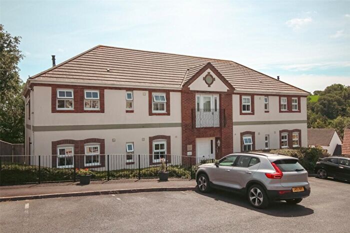2 Bedroom Apartment For Sale In Marlen Court, Bideford, EX39