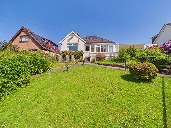 2 Bedroom Detached Bungalow For Sale In Rosea Bridge Lane, Combe Martin, Ilfracombe, EX34