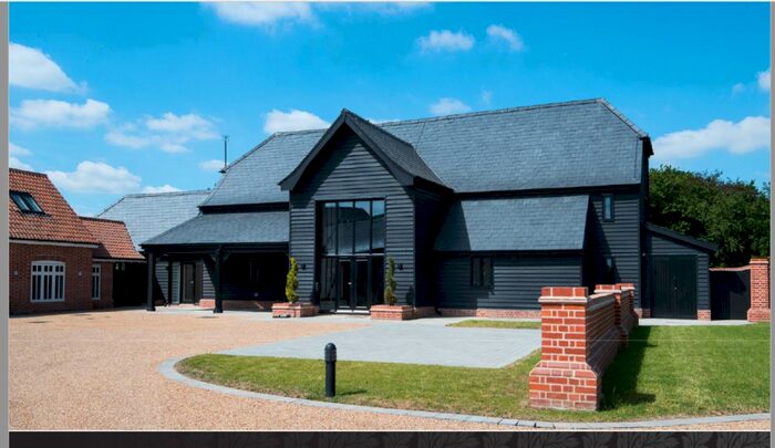 4 Bedroom Barn Conversion To Rent In White Hart Lane, Chelmsford, CM1