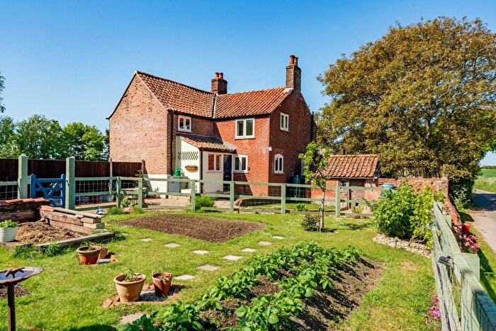 2 Bedroom Semi Detached House For Sale In Back Road, East Ruston, NR12