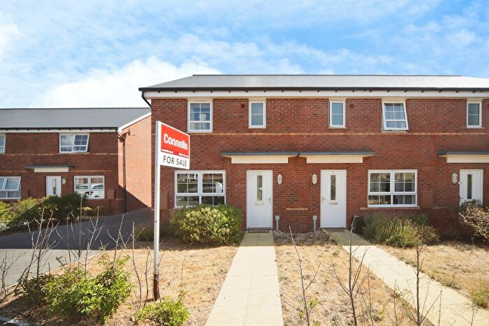 3 Bedroom Semi Detached House For Sale In Rossiter Road, Cheddon Fitzpaine, Taunton, TA2