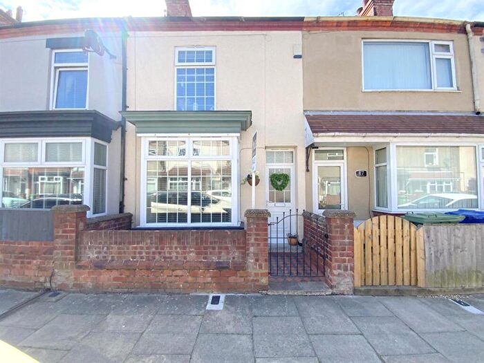 3 Bedroom Terraced House For Sale In Kew Road, Cleethorpes, DN35
