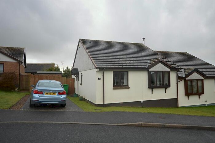 2 Bedroom Semi-Detached Bungalow To Rent In Carknown Gardens, Redruth, TR15