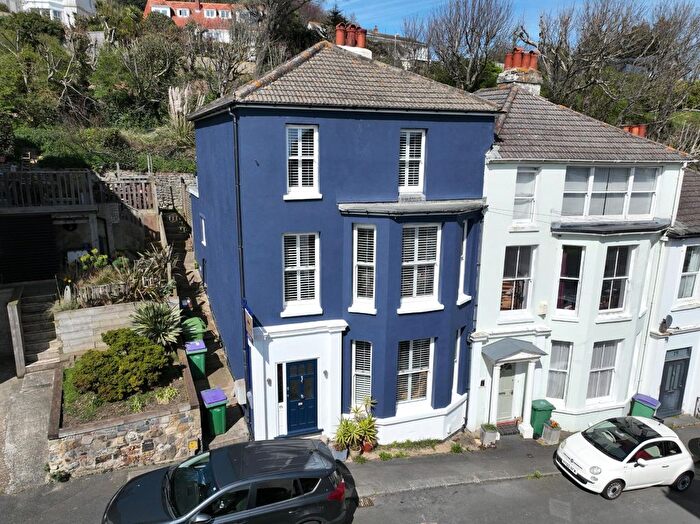 4 Bedroom End Terrace House For Sale In The Crescent, Sandgate, Folkestone, Kent, CT20