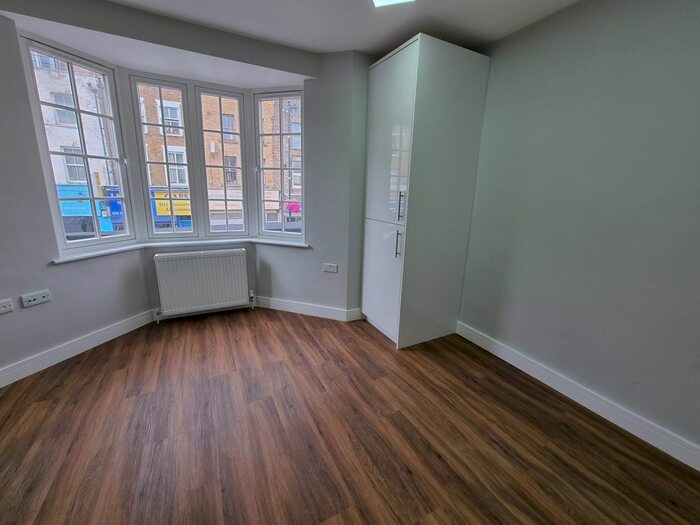 2 Bedroom Flat To Rent In Chapel Market, London, N1