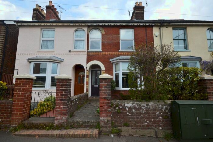 3 Bedroom Terraced House To Rent In Faversham Road, Kennington, Ashford, TN24