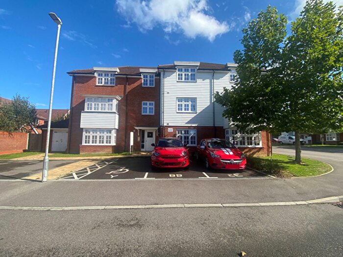 1 Bedroom Flat For Sale In Marden, Kent, TN12