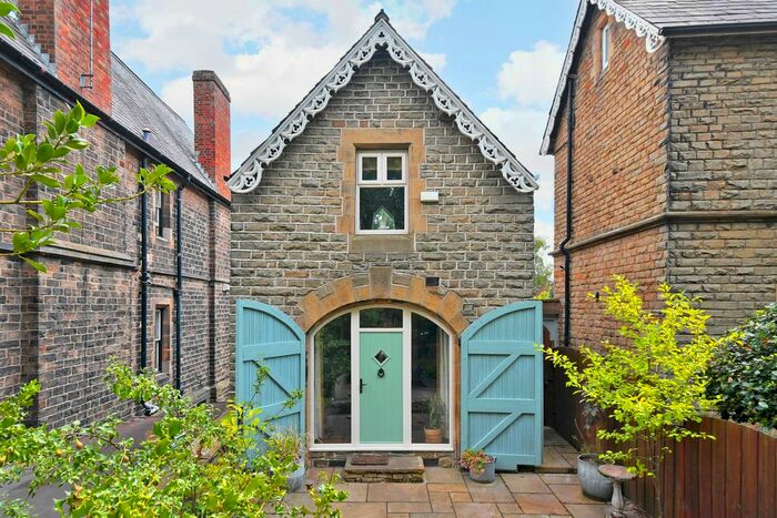 1 Bedroom Detached House To Rent In Psalter Lane, Sheffield, S11