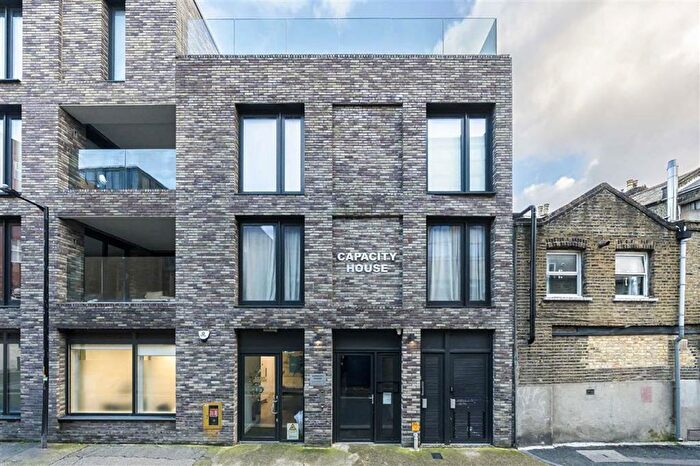 3 Bedroom Flat For Sale In Rothsay Street, London Bridge, SE1