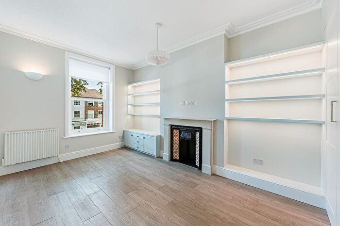 1 Bedroom Flat To Rent In Chiswick High Road, Chiswick, W4