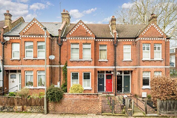 2 Bedroom Flat For Sale In Franciscan Road, Tooting, SW17