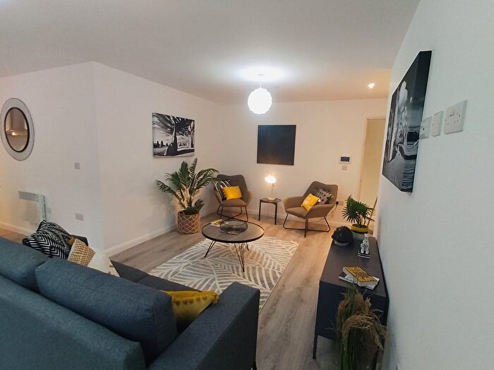 1 Bedroom Flat For Sale In Park View, Darwin Street, Birmingham, B12