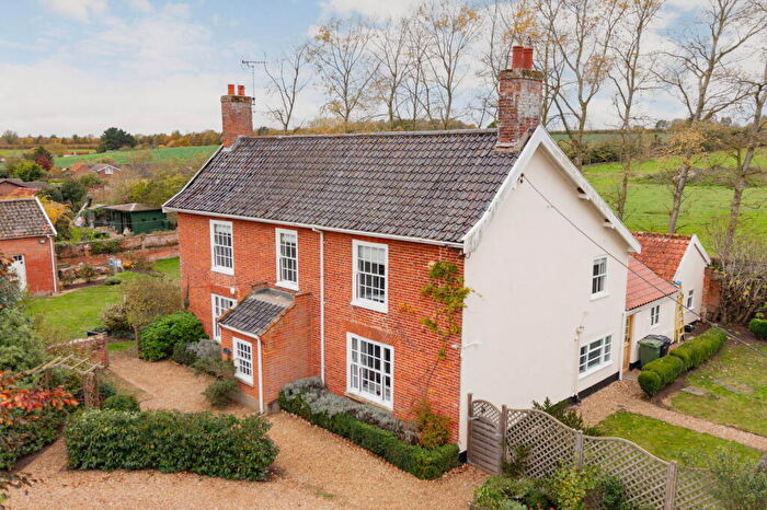4 Bedroom Detached House To Rent In High Road, Needham, (Near Harleston), IP20