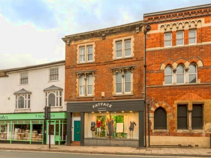 2 Bedroom Flat To Rent In Bridge Street, Abingdon OX14