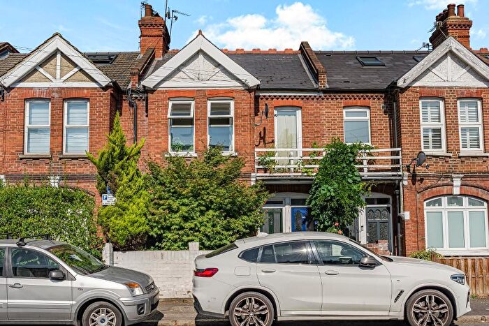 2 Bedroom Maisonette To Rent In Kingston Road, Wimbledon Chase, London, SW20