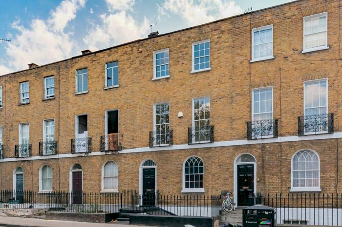 4 Bedroom Terraced House To Rent In Caledonian Road, Kings Cross, Islington, London, N1