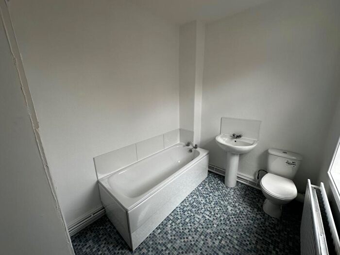 1 Bedroom Apartment To Rent In Main Street, Mexborough, S64