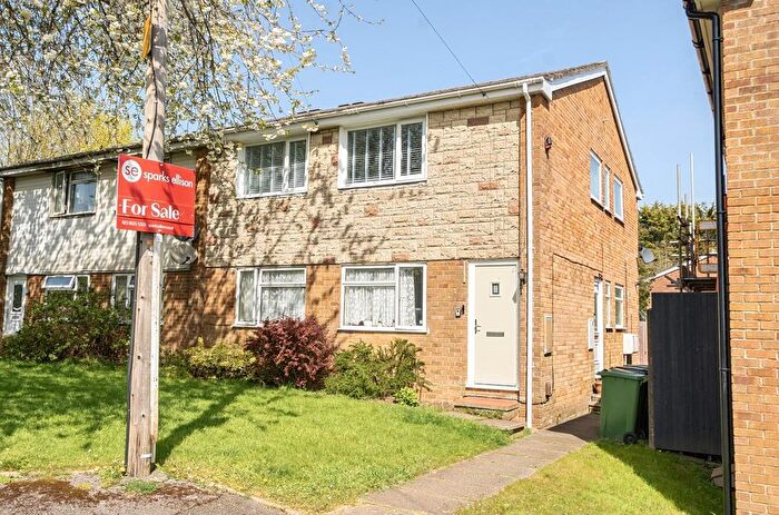 2 Bedroom Maisonette For Sale In Milford Gardens, Chandler's Ford, SO53