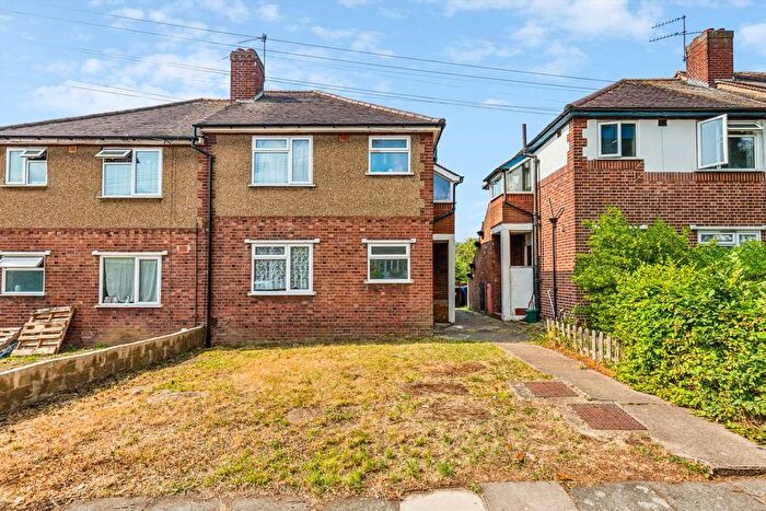 1 Bedroom Flat To Rent In Carr Road, Northolt, UB5