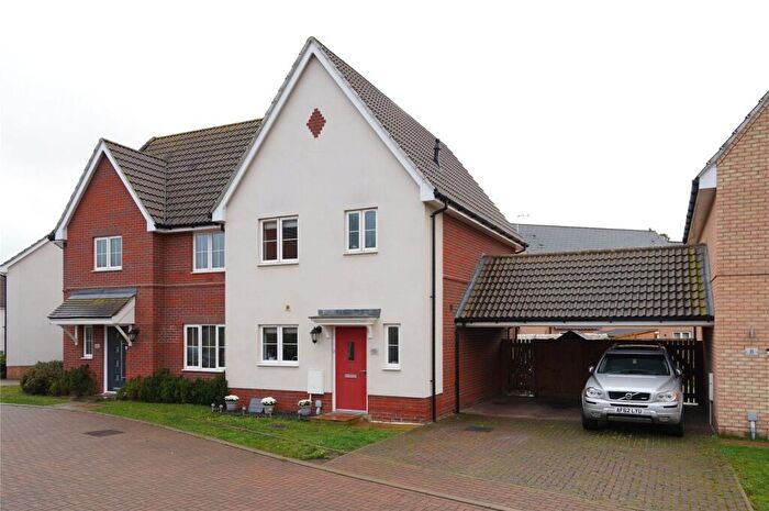 3 Bedroom Semi-Detached House For Sale In Daffodil Way, Red Lodge, Bury St. Edmunds, Suffolk, IP28