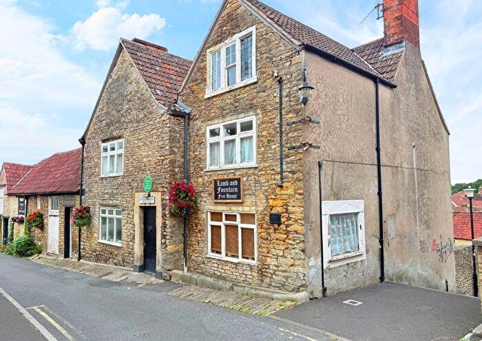 3 Bedroom Character Property For Sale In Castle Street, Frome, BA11