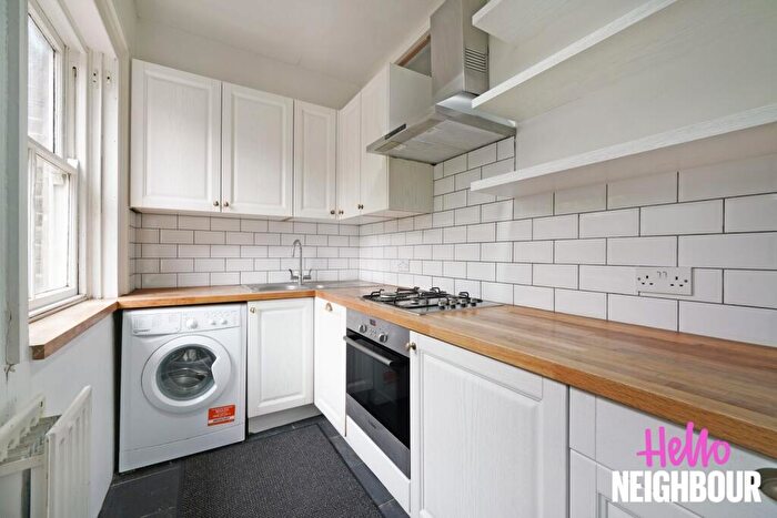 2 Bedroom Apartment To Rent In Selhurst Road, London, SE25