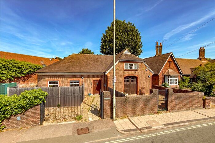 2 Bedroom Apartment For Sale In St. Peters Road, St. Albans, Hertfordshire, AL1