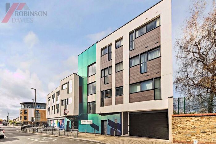 1 Bedroom Flat To Rent In Garratt Lane, London, SW17