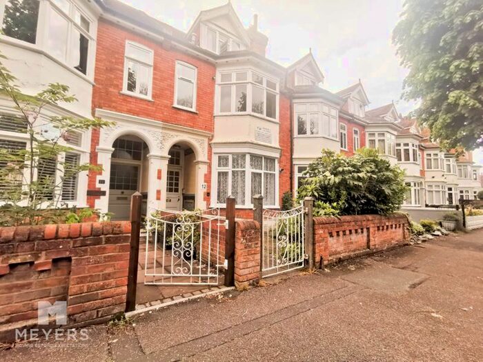 1 Bedroom Flat To Rent In Fishermans Avenue, Southbourne, Bournemouth, BH6