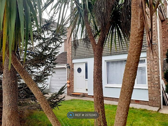 4 Bedroom Detached House To Rent In Braunton, Braunton, EX33