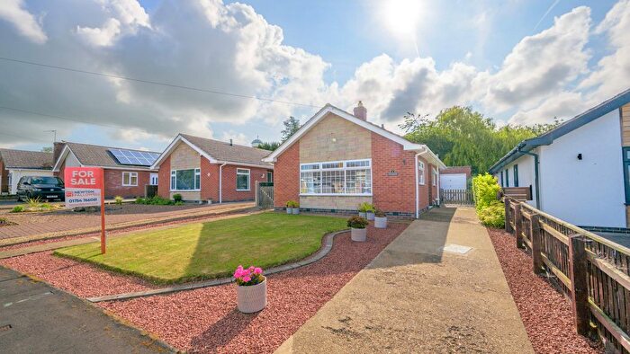 2 Bedroom Detached Bungalow For Sale In Elm Crescent, Burgh Le Marsh, PE24