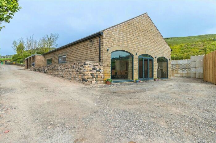 5 Bedroom Detached House For Sale In Standedge, Delph, Saddleworth, OL3
