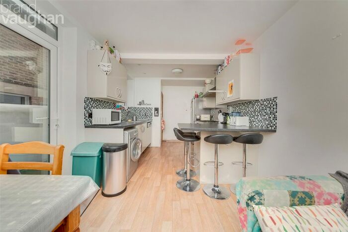 5 Bedroom Terraced House To Rent In Stanmer Park Road, Brighton, East Sussex, BN1