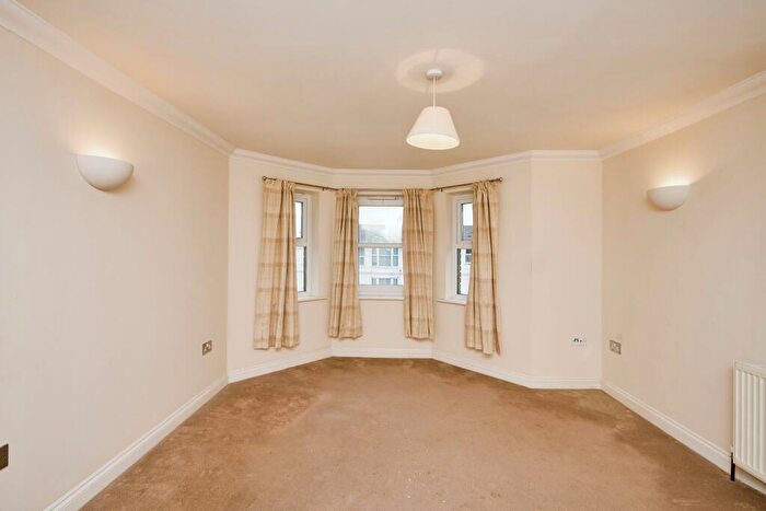 2 Bedroom Detached House To Rent In Broadway, Sandown, PO36