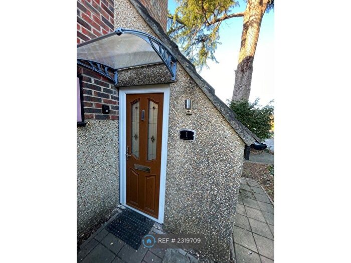 1 Bedroom Maisonette To Rent In Brickwoods Close, Romsey, SO51