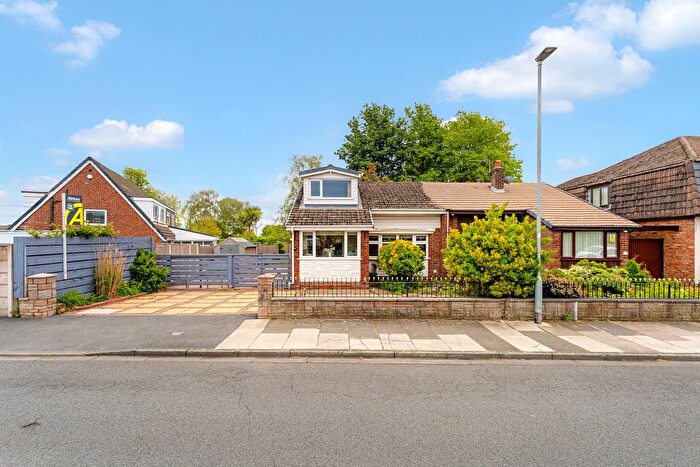 4 Bedroom Semi-Detached House For Sale In Langholm Road, Ashton-In-Makerfield, WN4