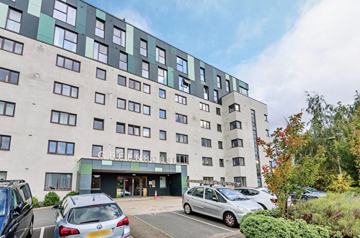 2 Bedroom Flat To Rent In Beeston Road, Beeston, Leeds, LS11