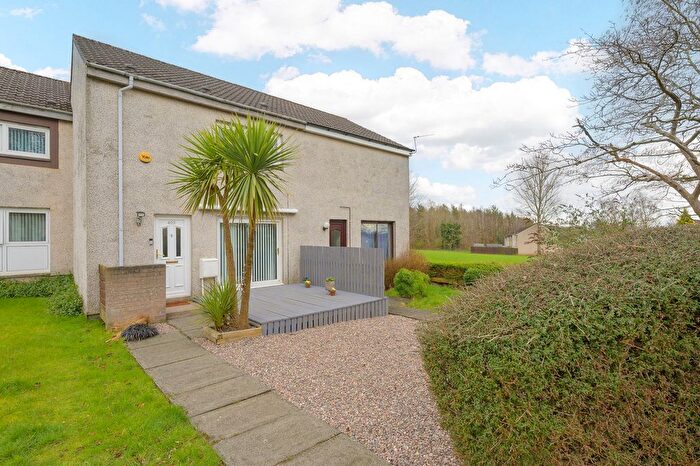2 Bedroom Terraced House For Sale In Altyre Court, Glenrothes, KY7