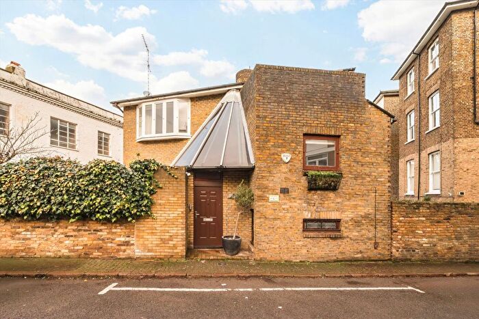 3 Bedroom Semi Detached House To Rent In Wavel Mews, West Hampstead, NW6
