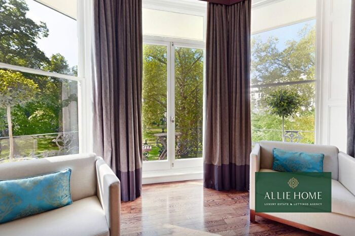 3 Bedroom Flat To Rent In Stanhope Gardens, Fairbriar Residence, SW7