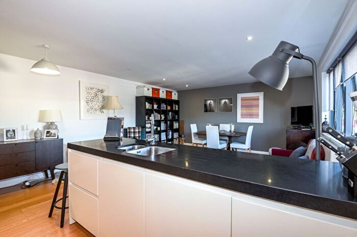 1 Bedroom Flat For Sale In Jam Factory, A Rothsay Street, SE1