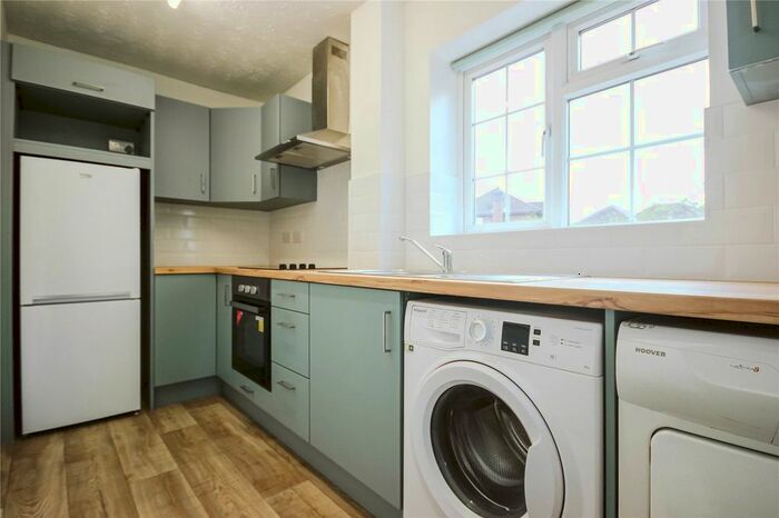 2 Bedroom Detached House To Rent In The Glebe, Wrington, Bristol, BS40