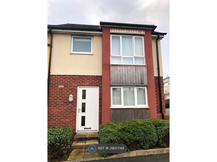 3 Bedroom End Terrace House To Rent In Y Bae, Bangor, LL57