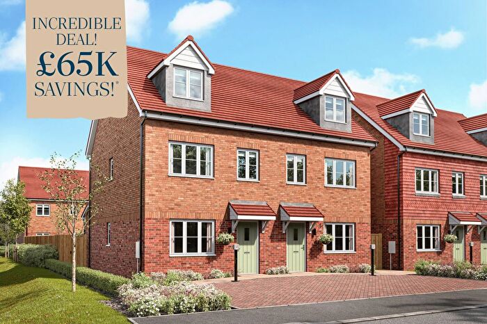 3 Bedroom Town House For Sale In "The Beech" At Rose Way, Edwalton, Nottingham, NG12