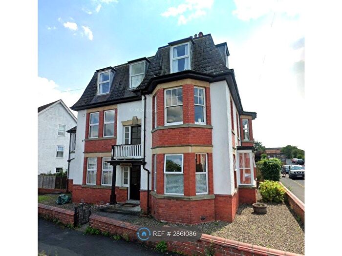 3 Bedroom Flat To Rent In Montpellier Park, Llandrindod Wells, LD1