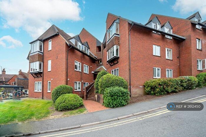 1 Bedroom Flat To Rent In The Mount, Guildford, GU2