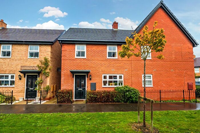 3 Bedroom Semi-Detached House For Sale In Wills Allen Walk, Cranfield, MK43
