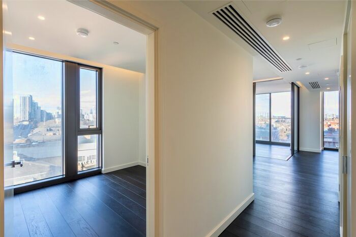 2 Bedroom Flat To Rent In Bondway, London, SW8